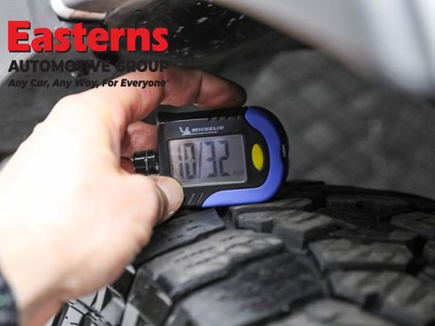 Used 2017 Mercedes-Benz Sprinter 144 Cargo image 25