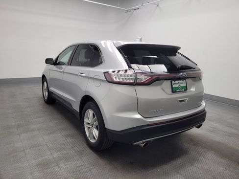 Used 2018 Ford Edge SEL w/ Equipment Group 201A FWD image 5