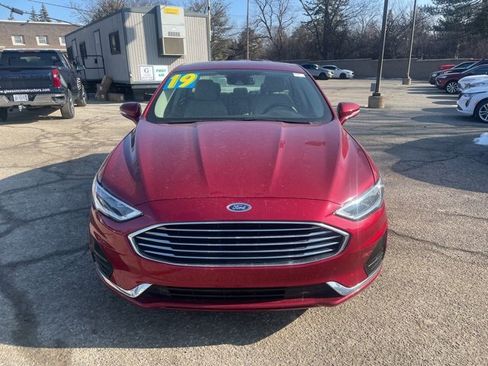 Used 2019 Ford Fusion SEL image 8