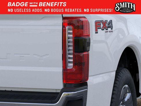 New 2026 Ford F250 Lariat w/ Lariat Premium Package AWD/4WD image 22