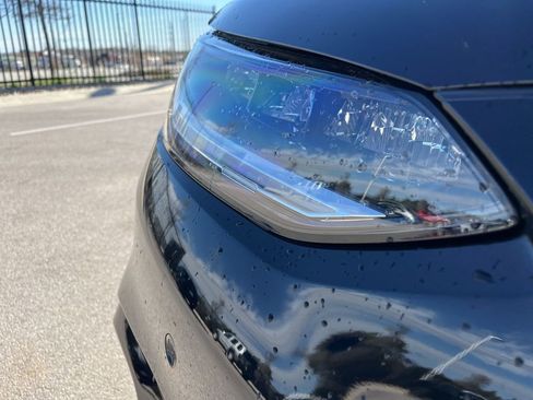 Certified 2025 Honda HR-V EX-L image 13