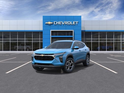 New 2026 Chevrolet Trax LT FWD image 8