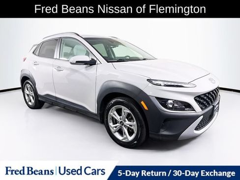Used 2023 Hyundai Kona SEL w/ Cargo Package AWD/4WD image 1