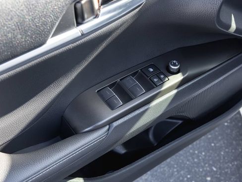 Certified 2023 Toyota Camry XSE FWD image 9