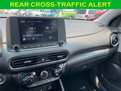 Used 2022 Hyundai Kona SEL AWD/4WD image 14