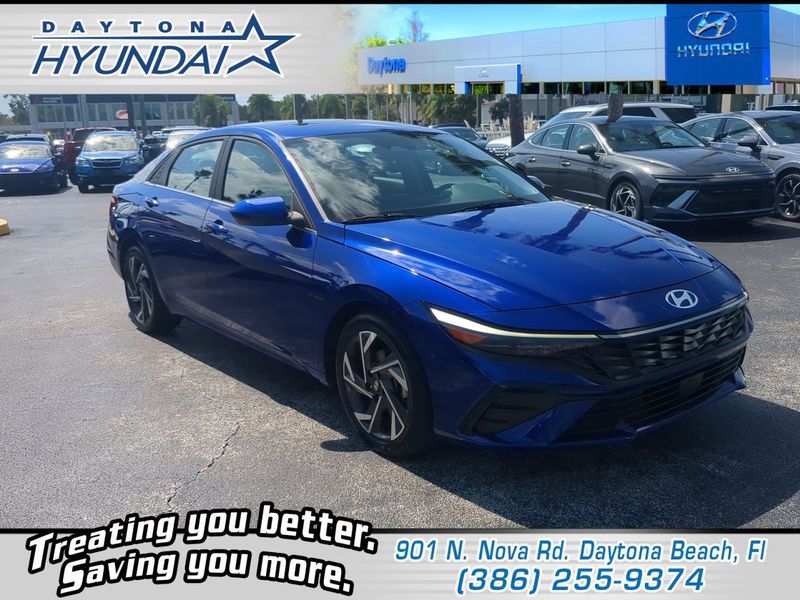 Certified 2024 Hyundai Elantra SEL w/ Convenience Package image 1