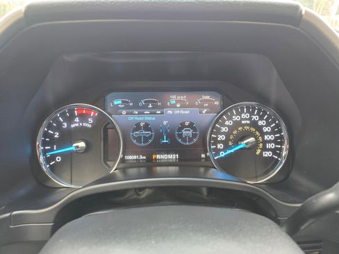 Used 2019 Ford F350 Lariat image 16