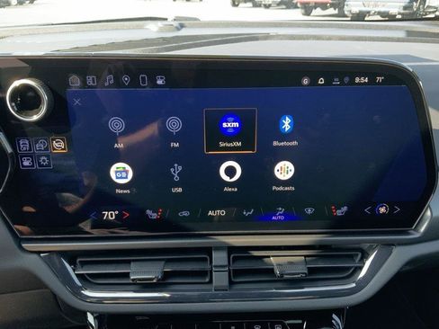 New 2025 Chevrolet Equinox EV RS image 45