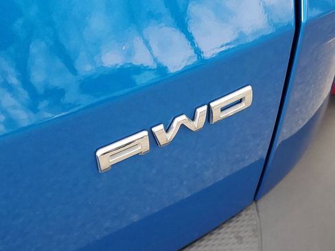 Used 2020 Ford Escape SE image 6