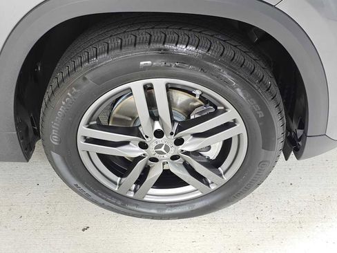 Certified 2026 Mercedes-Benz GLA 250 4MATIC image 9