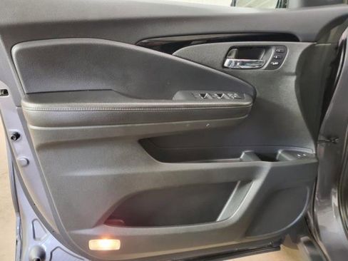 Used 2019 Honda Passport Touring image 14