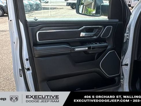 Used 2023 RAM 1500 Laramie AWD/4WD image 8