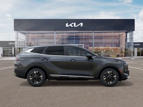 Certified 2026 Kia Sportage LX FWD image 3