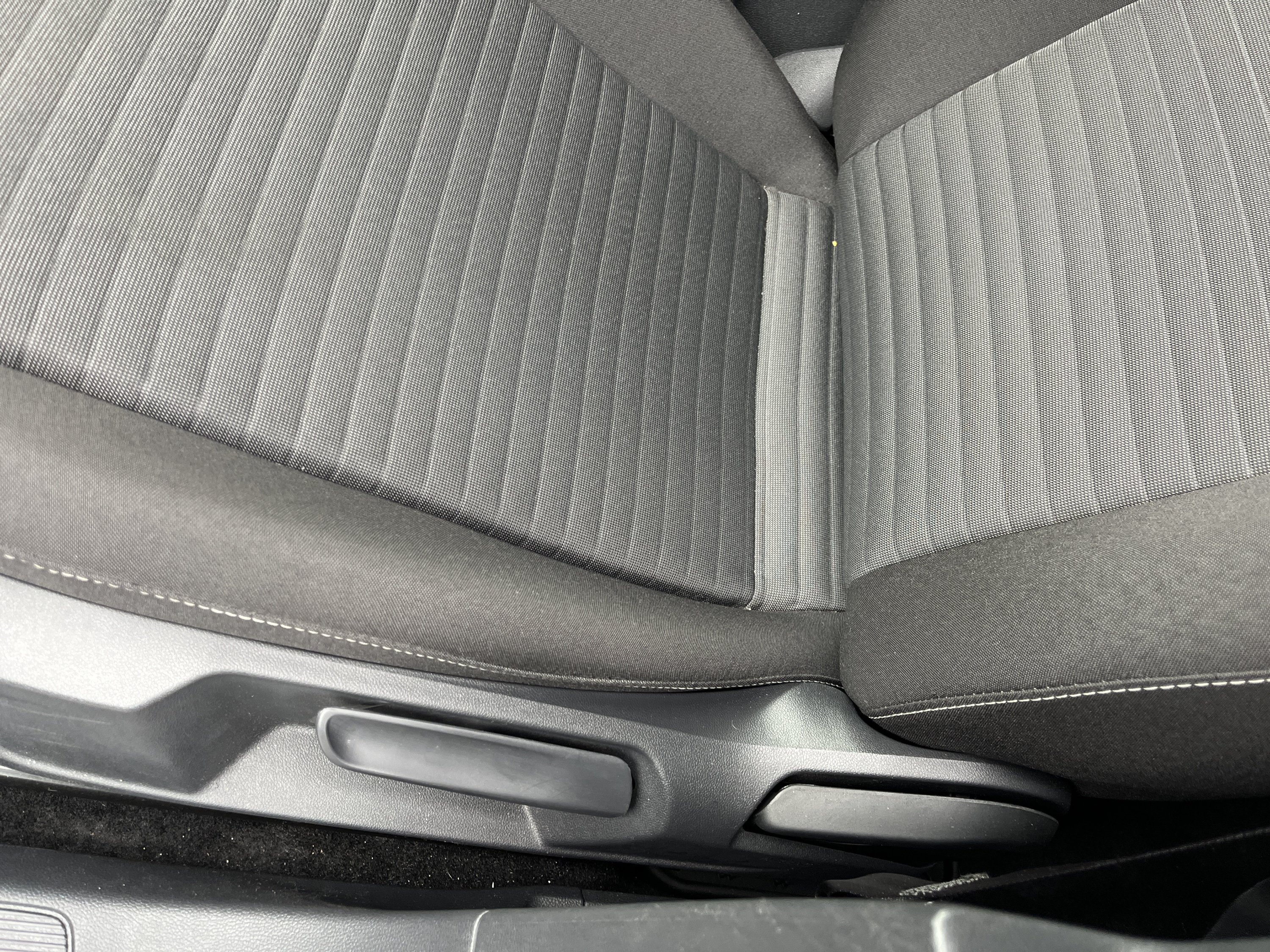 Used 2025 Volkswagen Jetta S FWD image 14