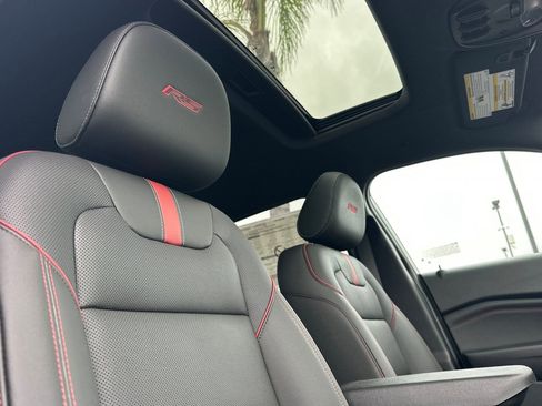 New 2026 Chevrolet Trax RS w/ Sunroof Package FWD image 17