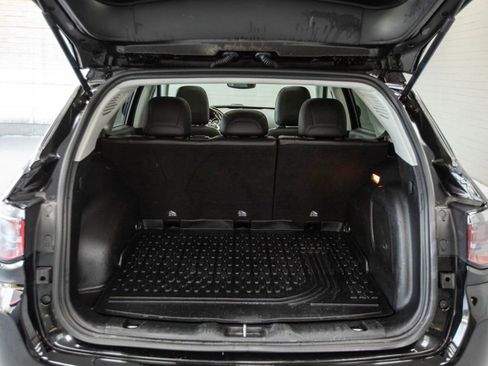 Used 2021 Jeep Compass Latitude w/ Sun and Sound Group image 30