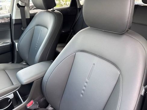 New 2026 Hyundai Kona Limited image 9