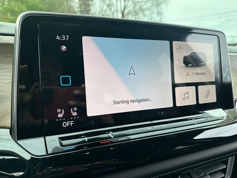 New 2026 Volkswagen Atlas SE image 9