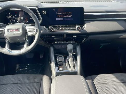 New 2026 GMC Canyon Elevation RWD image 17
