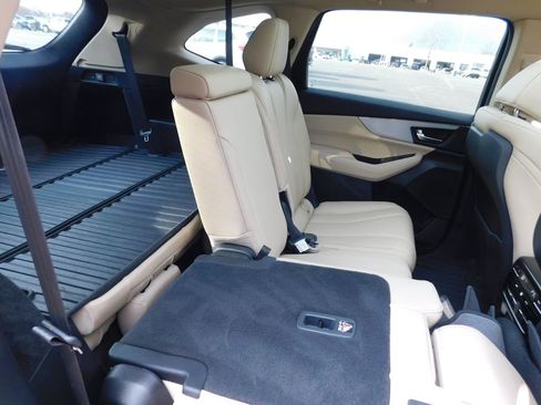 Certified 2023 Acura MDX SH-AWD image 5