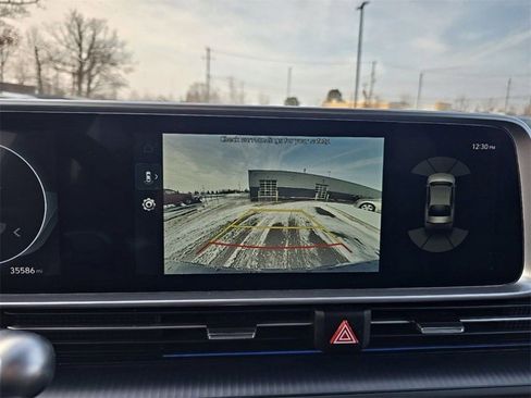 Used 2023 Hyundai Ioniq 6 SEL image 22