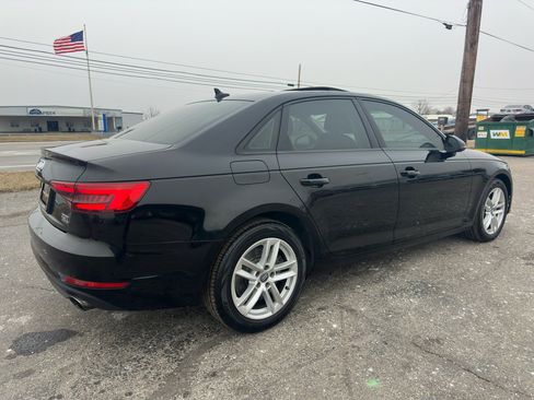 Used 2017 Audi A4 2.0T Premium image 11