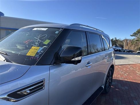 Used 2023 INFINITI QX80 Premium Select w/ Cargo Package image 3