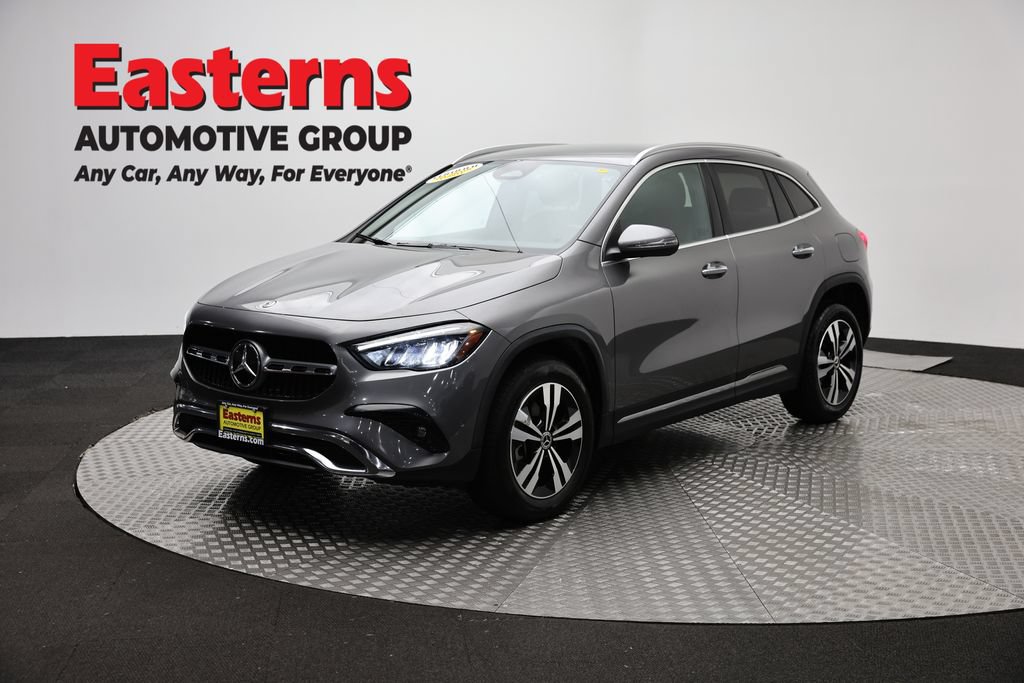 Used 2025 Mercedes-Benz GLA 250 image 1