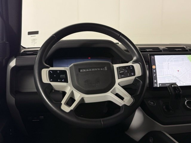 Certified 2025 Land Rover Defender 110 S AWD/4WD image 22
