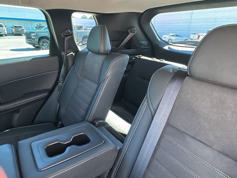 Used 2023 Mitsubishi Outlander SE image 17