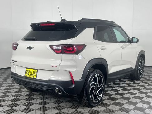 New 2026 Chevrolet TrailBlazer RS w/ Convenience Package AWD/4WD image 5