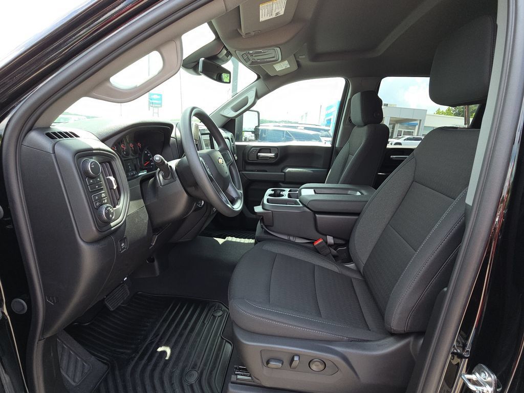New 2026 Chevrolet Silverado 2500 Custom w/ Custom Value Package AWD/4WD image 16