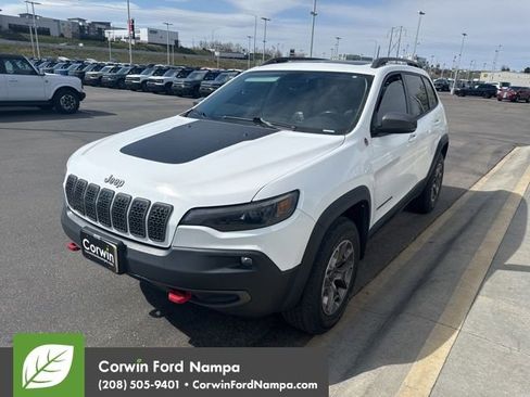 Used 2020 Jeep Cherokee Trailhawk w/ Comfort/Convenience Group image 3