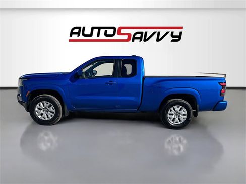 Used 2024 Nissan Frontier SV w/ SV Convenience Package image 4