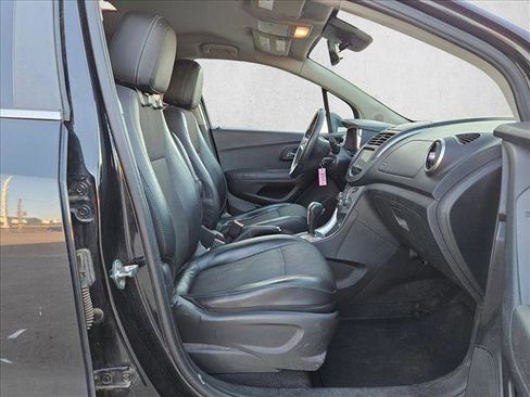 Used 2015 Chevrolet Trax LT w/ LT Plus Package image 18