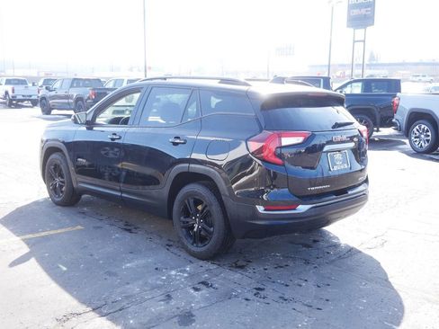 Used 2023 GMC Terrain AT4 w/ Infotainment Package II image 5