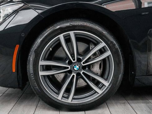 Used 2022 BMW 750i xDrive w/ Executive Package image 9