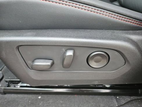 New 2026 GMC Canyon AT4X image 19