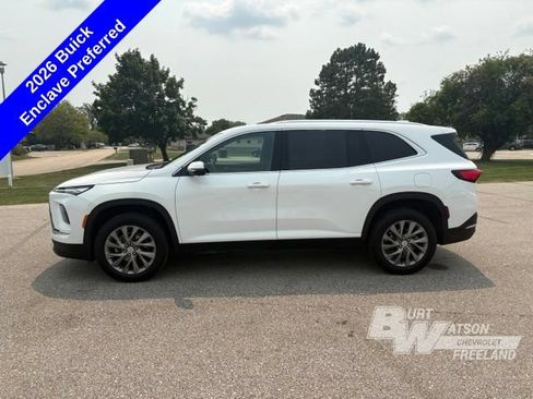 Used 2026 Buick Enclave Preferred AWD/4WD image 3