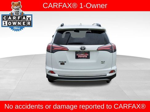 Used 2018 Toyota RAV4 XLE w/ Plus Extra Value Package AWD/4WD image 4