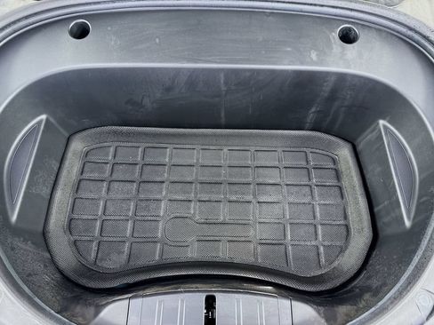 Used 2023 Tesla Model 3 Standard Range RWD image 39