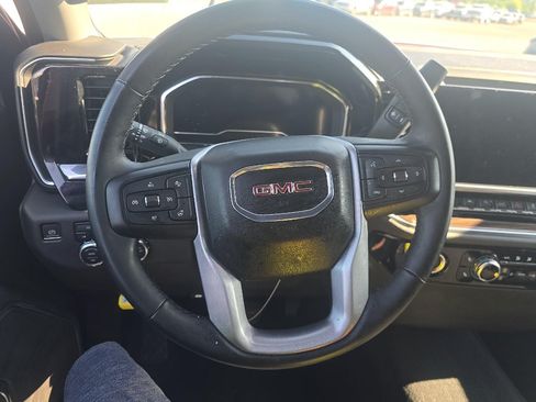 Used 2024 GMC Sierra 1500 Elevation AWD/4WD image 11