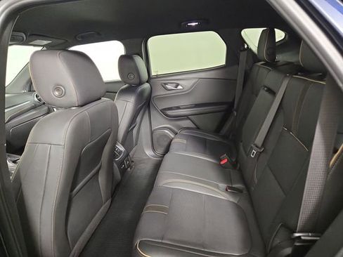 Used 2020 Chevrolet Blazer Premier w/ Driver Confidence II Package AWD/4WD image 17