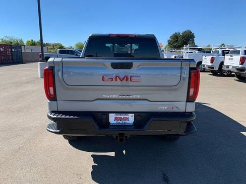 New 2026 GMC Sierra 1500 AT4X image 3