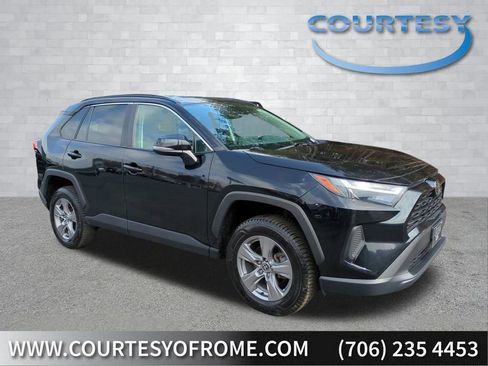 Used 2024 Toyota RAV4 XLE image 1