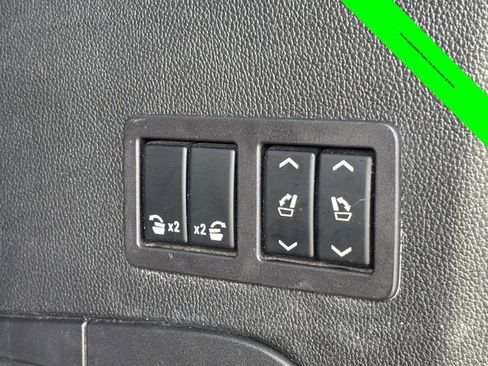 Used 2018 GMC Yukon Denali w/ Open Road Package image 46