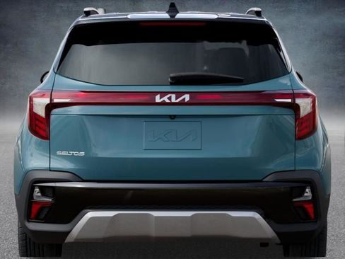 New 2026 Kia Seltos S FWD image 14