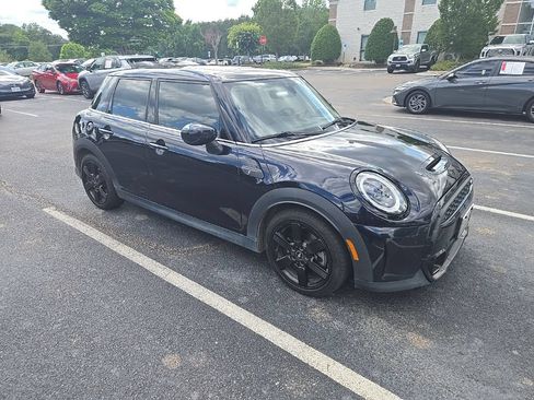 Used 2023 MINI Cooper S FWD image 1