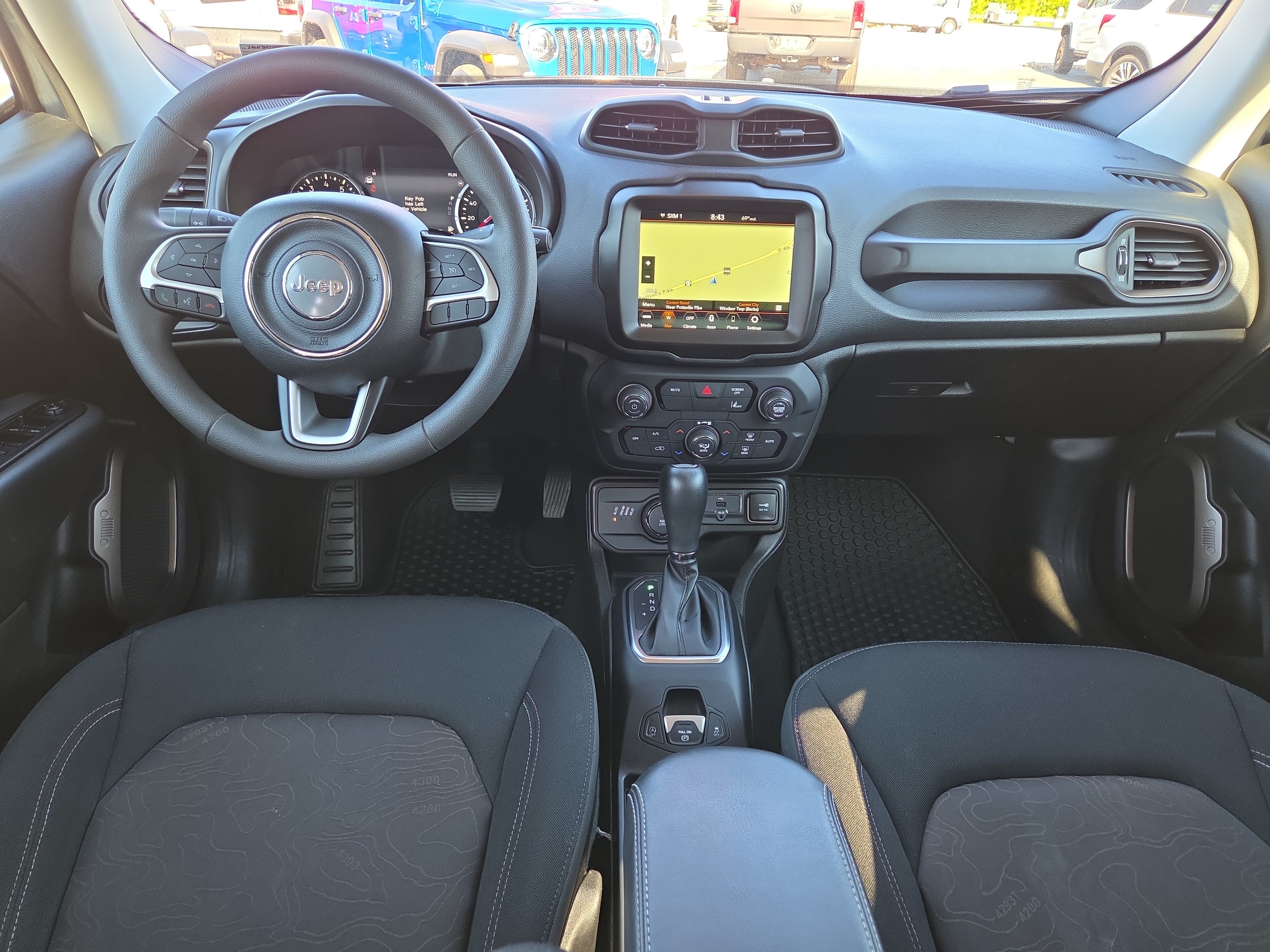 Certified 2023 Jeep Renegade Latitude AWD/4WD image 24