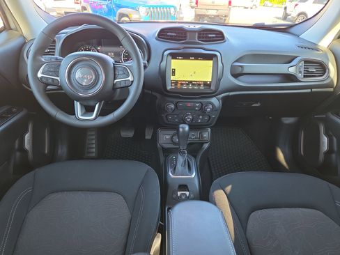 Certified 2023 Jeep Renegade Latitude AWD/4WD image 24